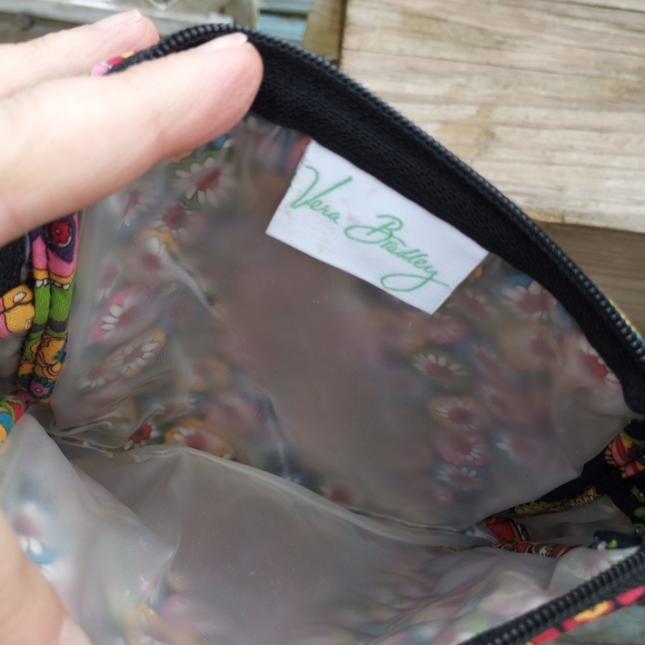 Small Vera Bradley makeup case - Picture 3 of 5